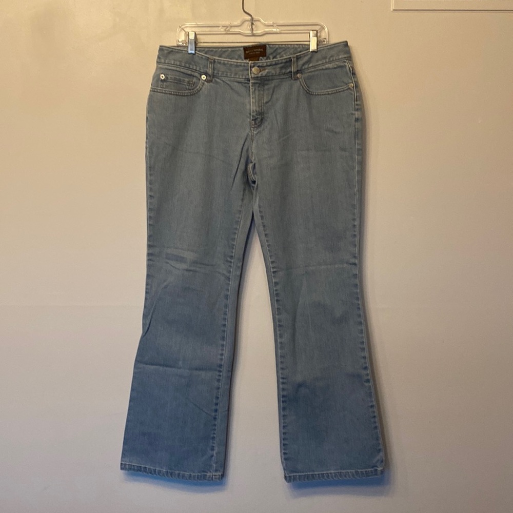 Light blue Banana Republic straight leg jeans. Size 14